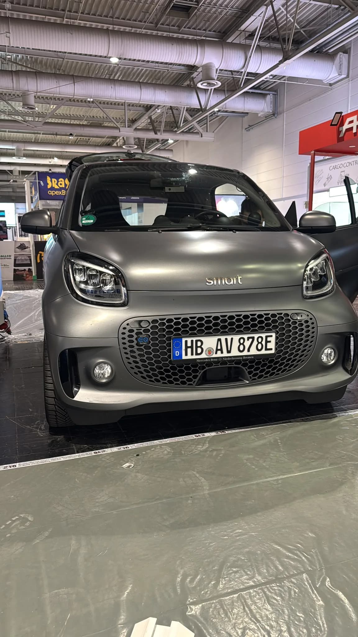 Vernetztes Demonstrationsfahrzeug auf der IAA Transportation